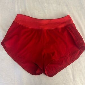Outdoor Voices Hudson 4” Shorts in Red - Size L